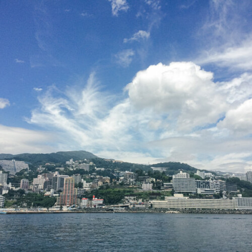 静岡県・熱海の海岸