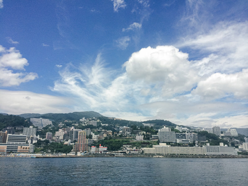 静岡県・熱海の海岸