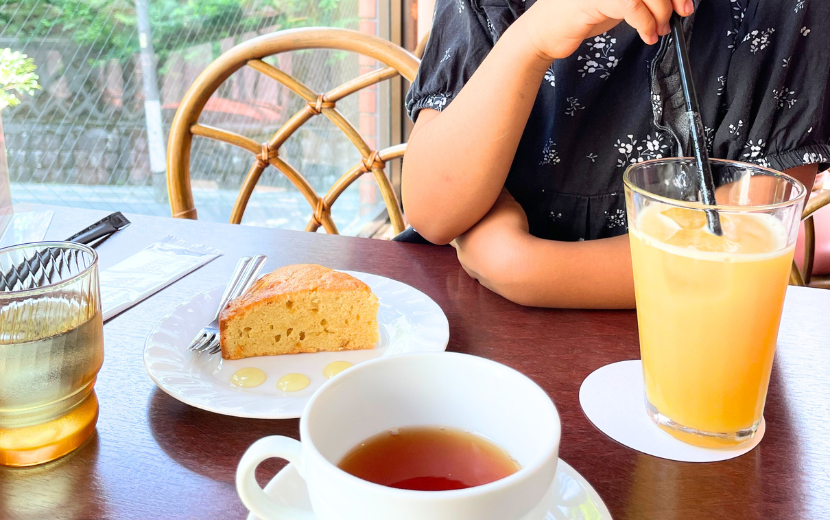 東京・文京区・弥生美術館－カフェ-港や