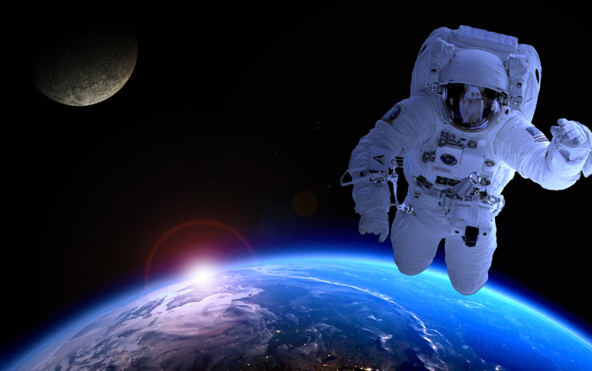 宇宙-地球-月-宇宙飛行士